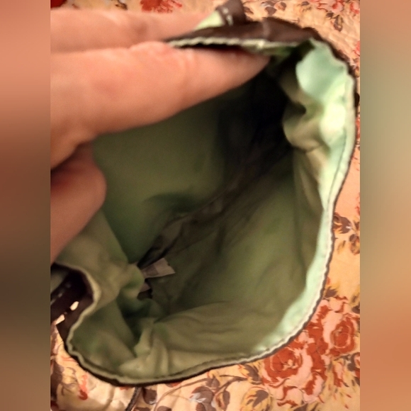 Columbia Sportswear Crossbody/Messenger Travel Bag Women's - Picture 11 of 13